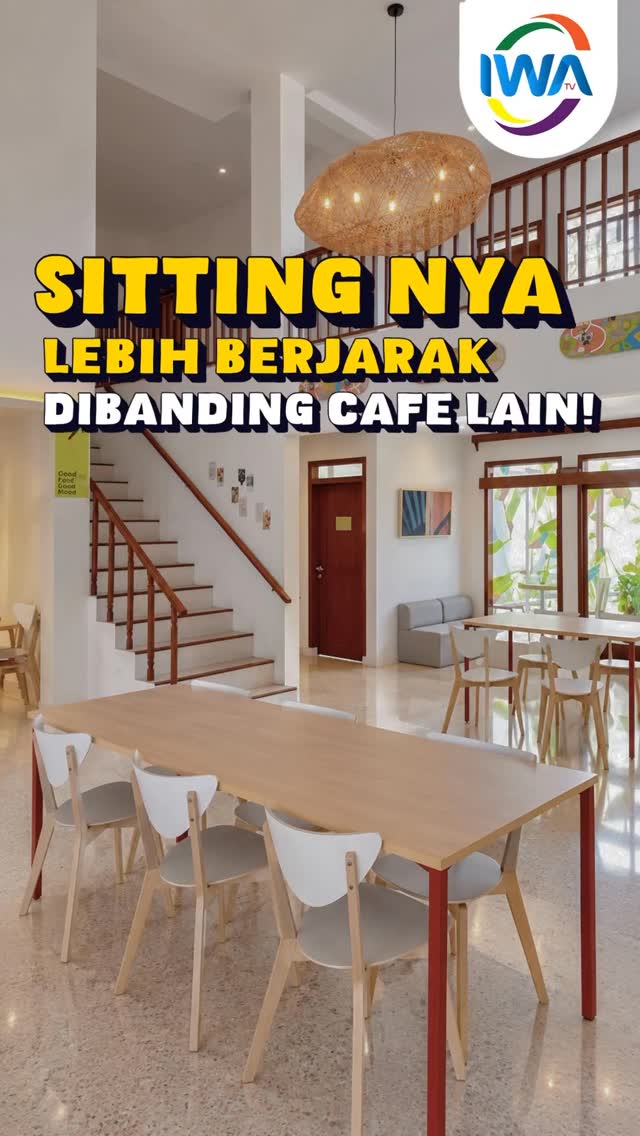 Sittingnya Lebih Berjarak dari Cafe yang Lain!